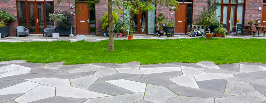 Waterpasserende verharding Funenpark maatregel tegen extreme neerslag Amsterdam Weerproof