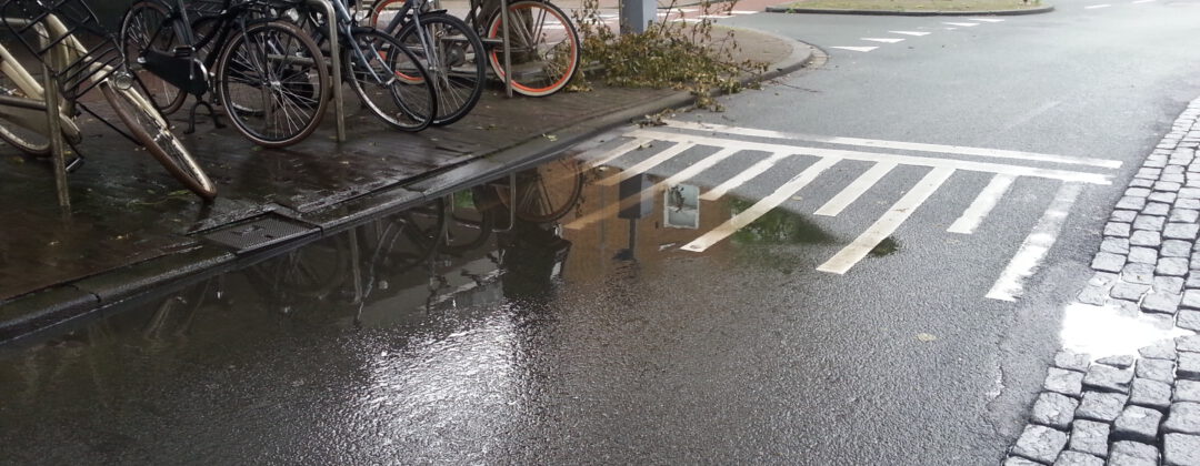 Sturing van water met verkeersdrempels Amsterdam Weerproof