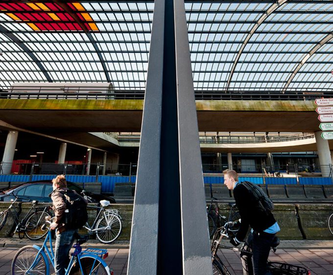 Regenwater afvoer bij overkapping Amsterdam Centraal Amsterdam Weerproof