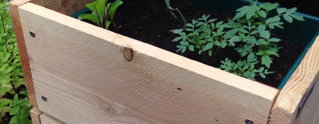 Plantenbak met wateropslag en compost Amsterdam Weerproof