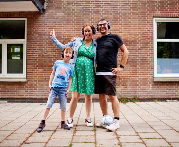 Event: Opening nieuwe President Kennedyplantsoen Amsterdam Weerproof