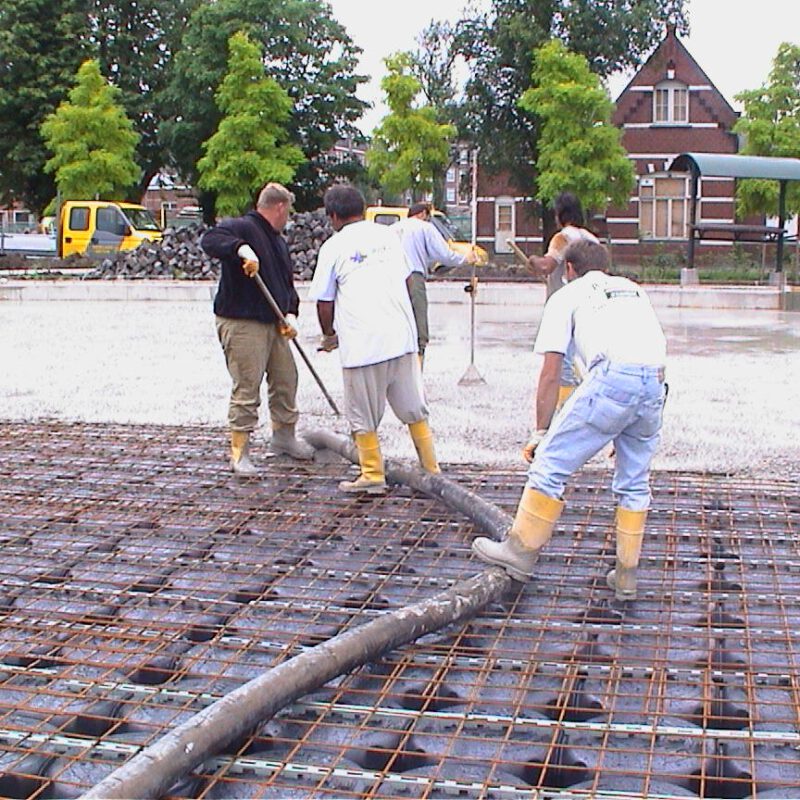 Waterberging onder korfbalveld Amsterdam Weerproof
