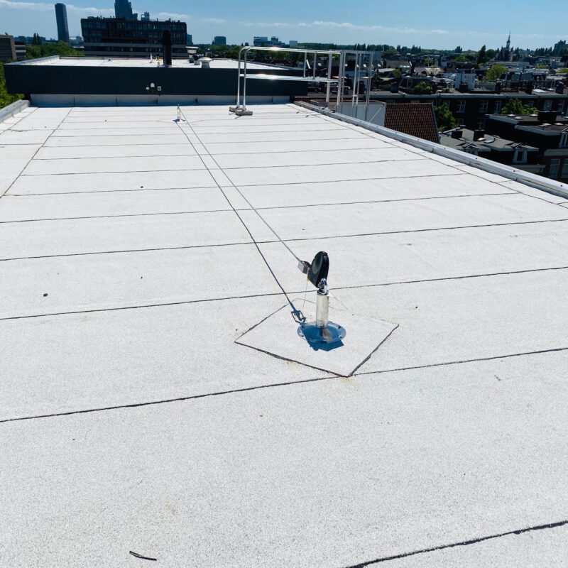 Wit dak op Wibautstraat tegen hitte Amsterdam Weerproof