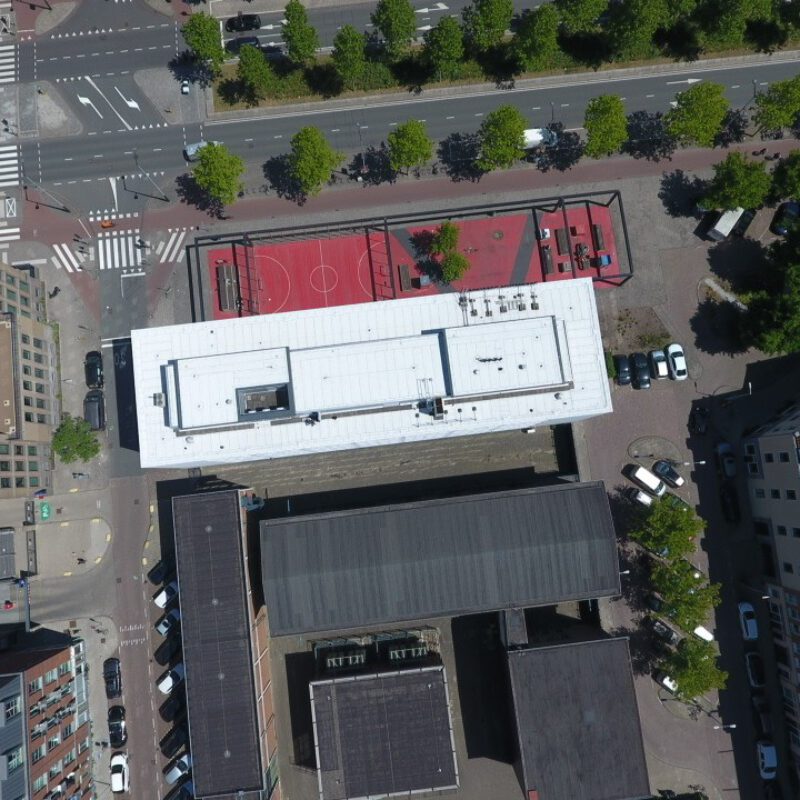 Wit dak tegen hitte op Wibautstraat satelliet beeld in kleur Amsterdam Weerproof