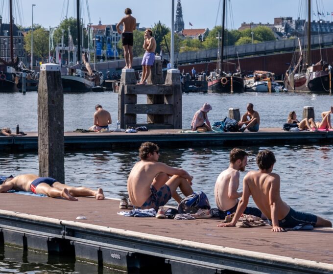 hitte in amsterdam